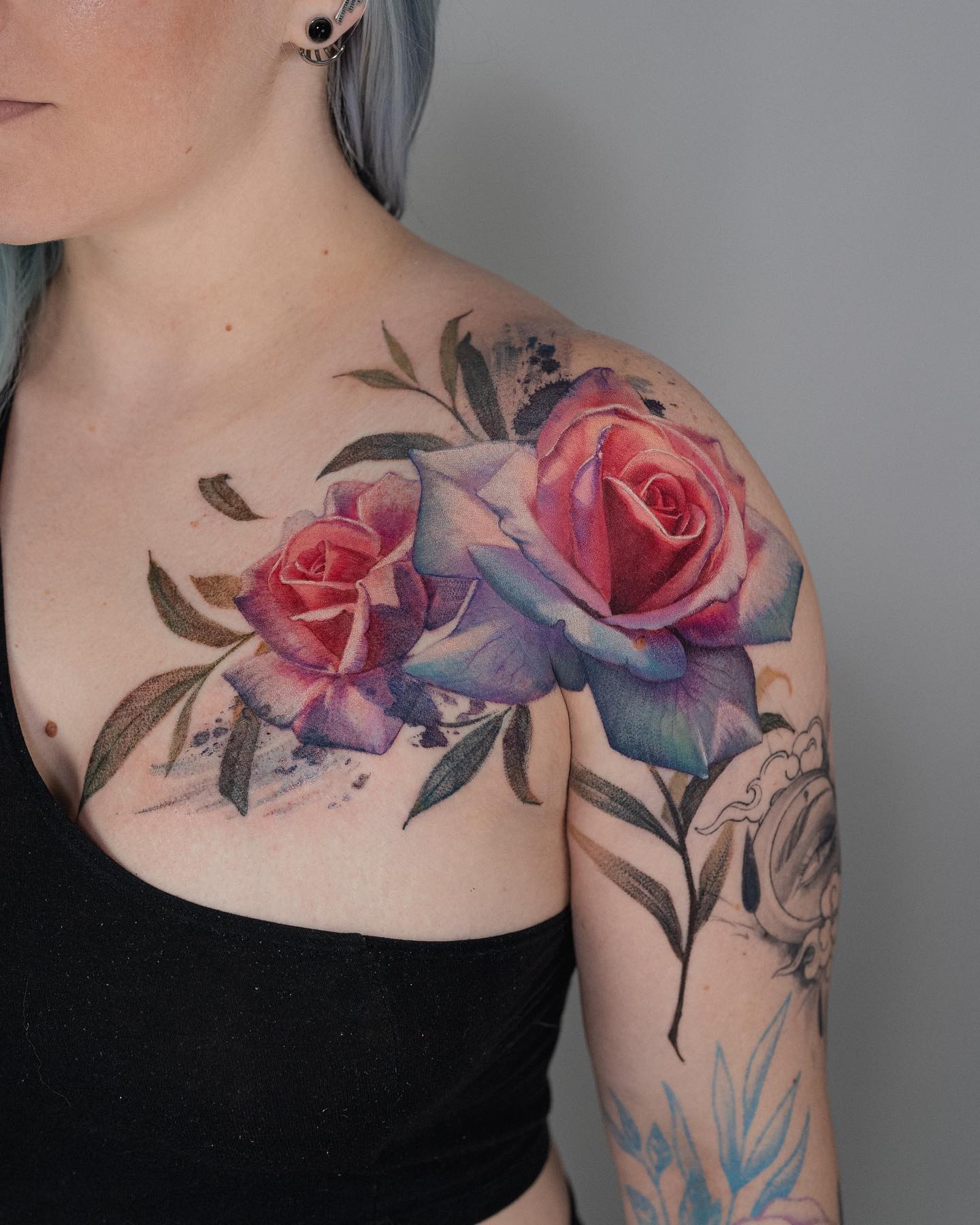 Red and Blue Roses Tattoo on Shoulder