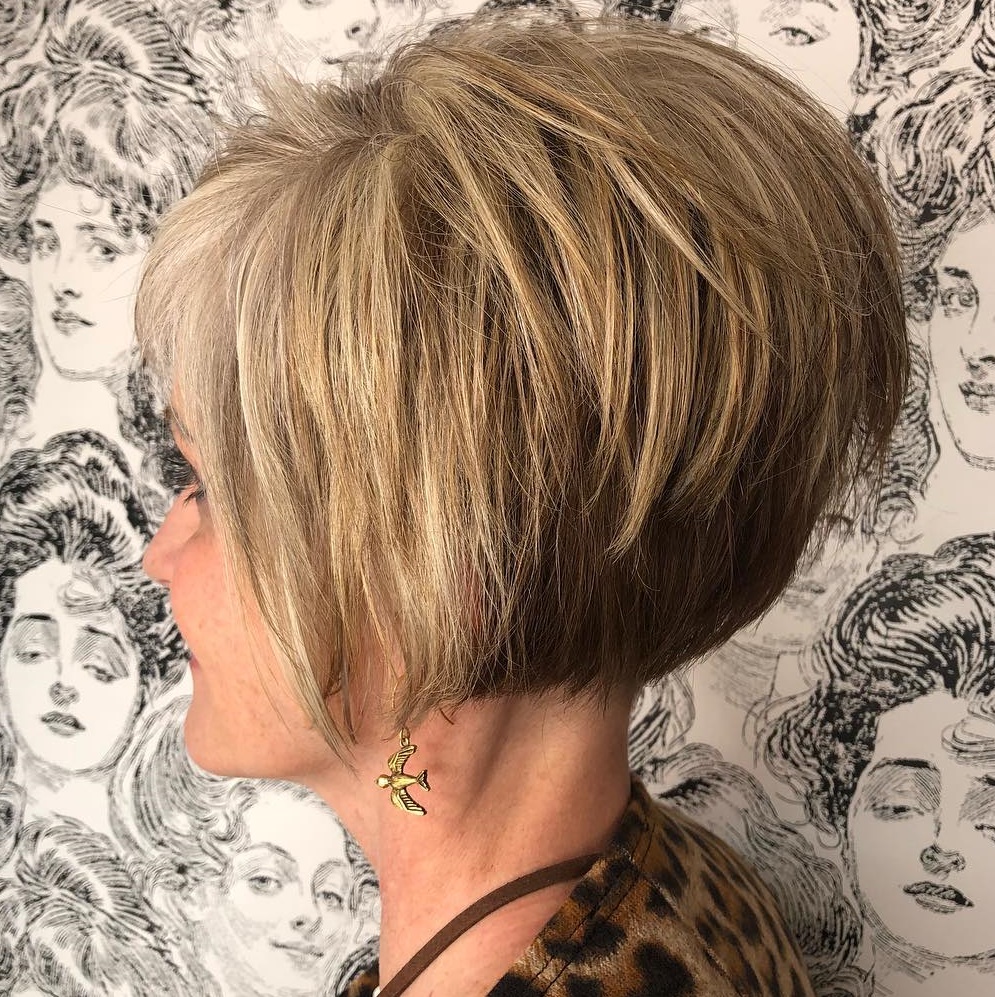 Short Stacked Bronde Bob