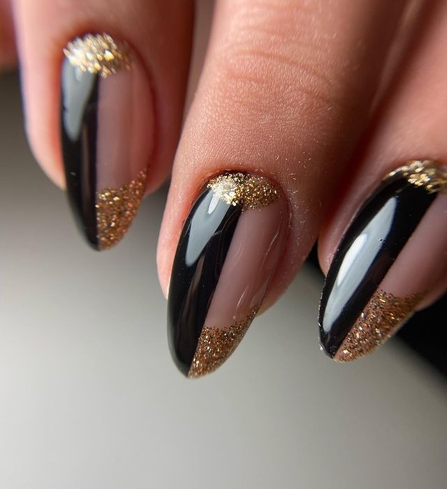 Coffin Black And Gold Nails