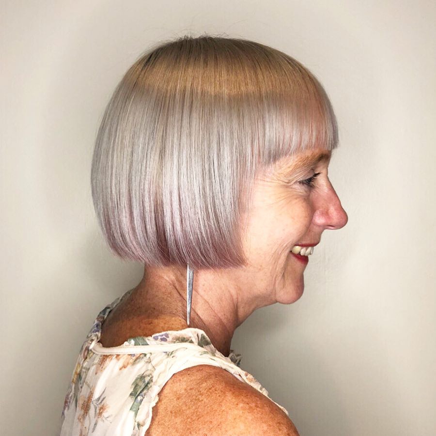 Classic Sleek Blunt Blonde Bob